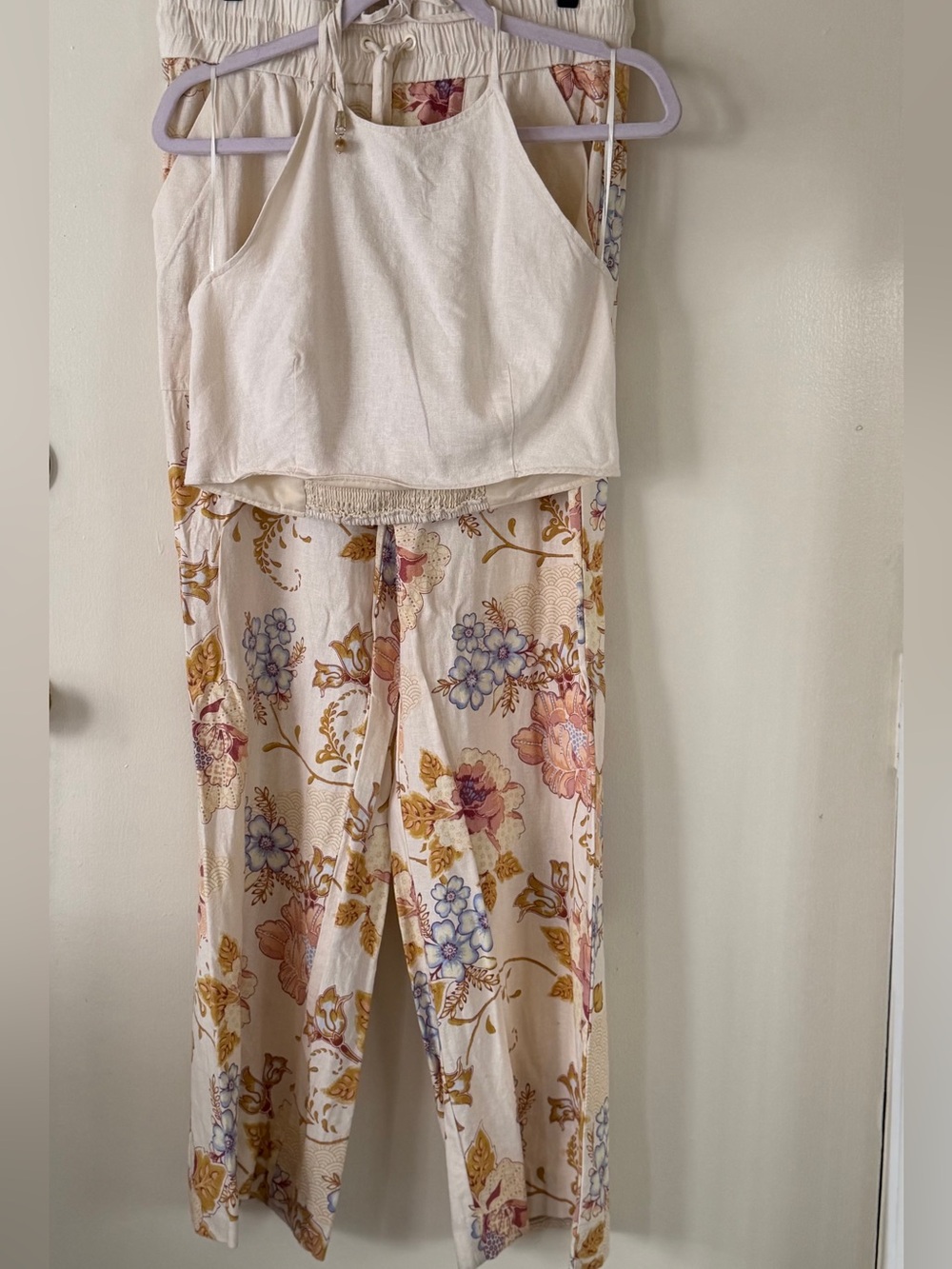 two-piece linen-blend outfit by House of Harlow 1960